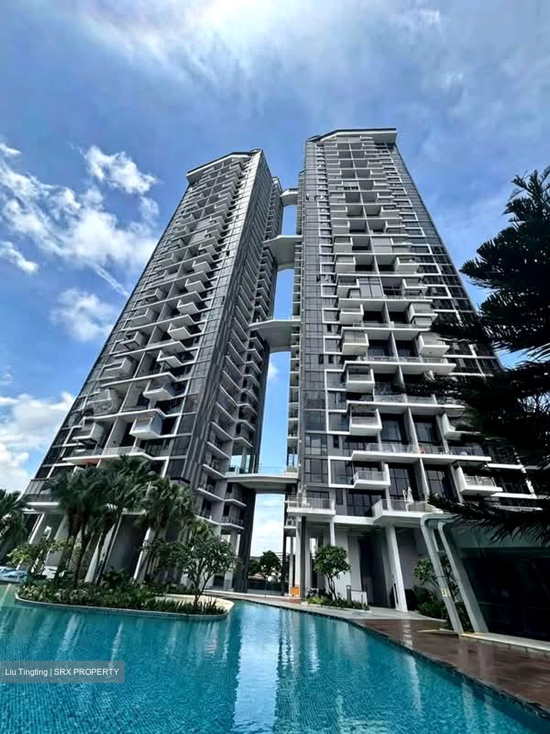 The Trilinq (D5), Condominium #600320421